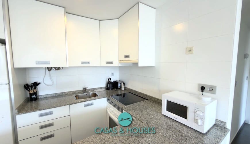 2 chambre Appartement à vendre à La Manga del Mar Menor avec piscine - 200 000 € (Ref: 9942855)