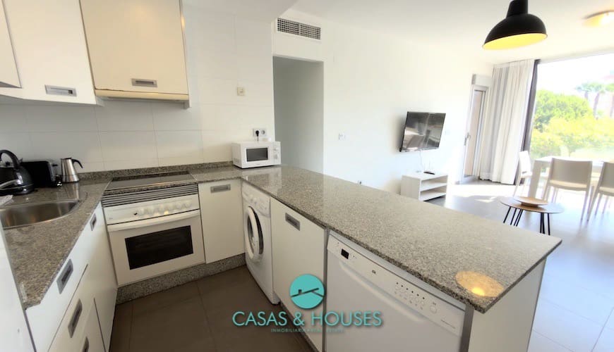 2 chambre Appartement à vendre à La Manga del Mar Menor avec piscine - 200 000 € (Ref: 9942855)