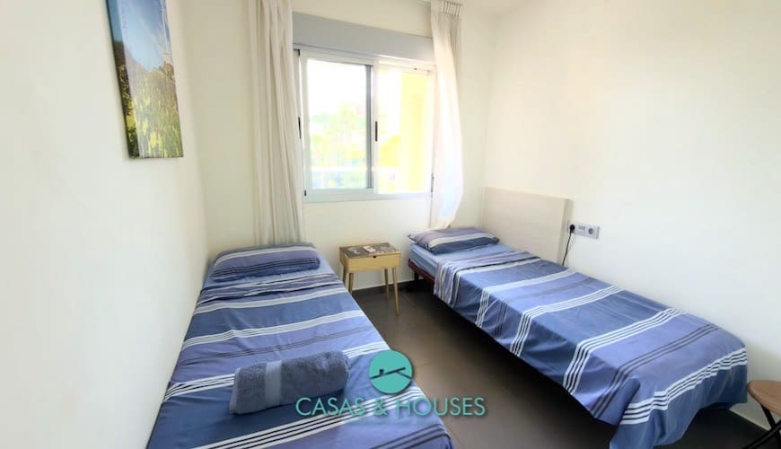 2 chambre Appartement à vendre à La Manga del Mar Menor avec piscine - 200 000 € (Ref: 9942855)