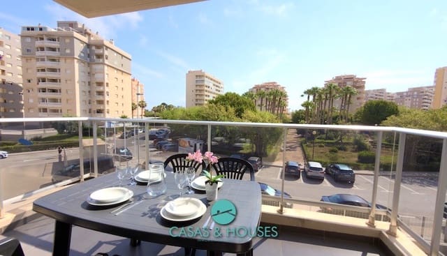 2 bedroom Apartment for sale in La Manga del Mar Menor with pool - € 185,000 (Ref: 9942855)