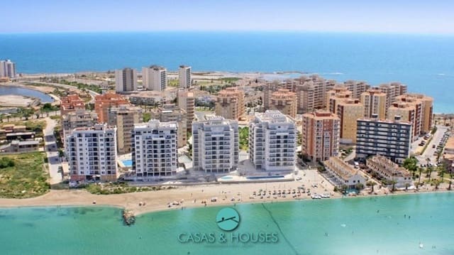 2 chambre Appartement à vendre à La Manga del Mar Menor avec piscine - 200 000 € (Ref: 9942855)
