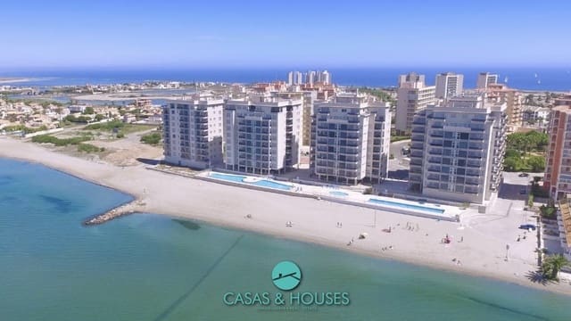 2 chambre Appartement à vendre à La Manga del Mar Menor avec piscine - 200 000 € (Ref: 9942855)