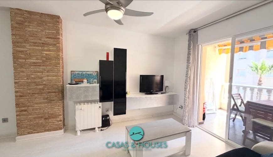 Apartamento de 1 habitación en La Manga del Mar Menor en venta con piscina garaje - 150.000 € (Ref: 9979244)