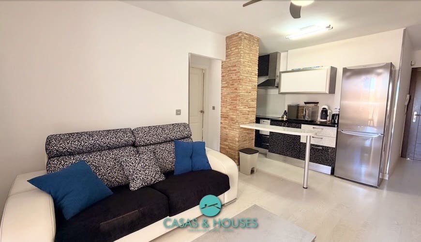 Apartamento de 1 habitación en La Manga del Mar Menor en venta con piscina garaje - 150.000 € (Ref: 9979244)