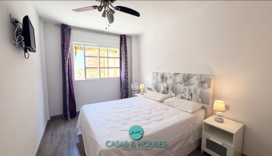 Apartamento de 1 habitación en La Manga del Mar Menor en venta con piscina garaje - 150.000 € (Ref: 9979244)