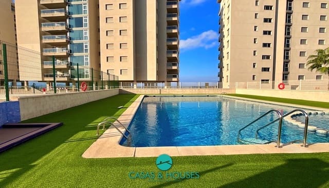 Apartamento de 1 habitación en La Manga del Mar Menor en venta con piscina garaje - 150.000 € (Ref: 9979244)