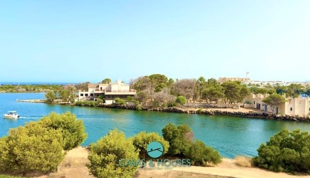 2 soveværelse Lejlighed til salg i La Manga del Mar Menor med swimmingpool - € 190.000 (Ref: 9981271)