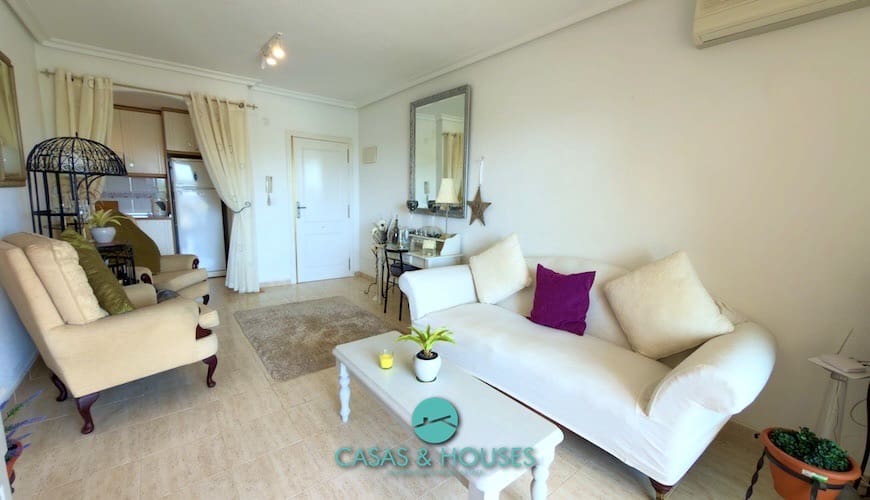 2 soveværelse Lejlighed til salg i La Manga del Mar Menor med swimmingpool - € 190.000 (Ref: 9981271)