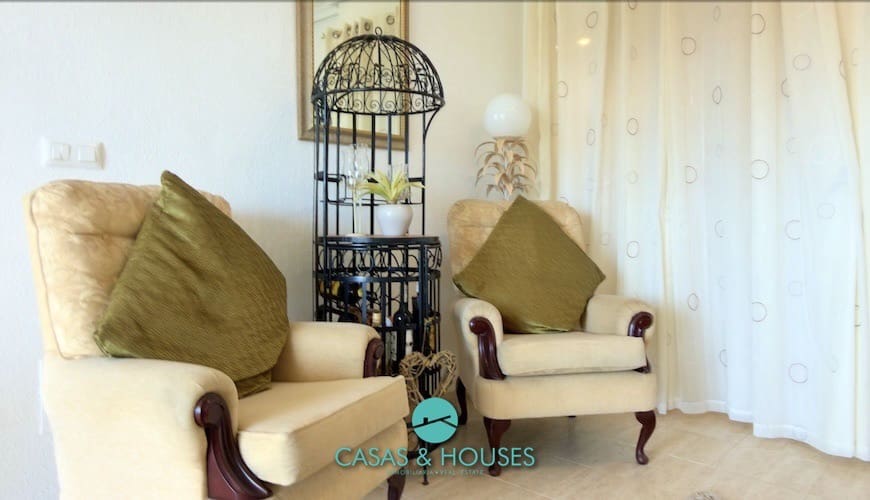 2 soveværelse Lejlighed til salg i La Manga del Mar Menor med swimmingpool - € 190.000 (Ref: 9981271)
