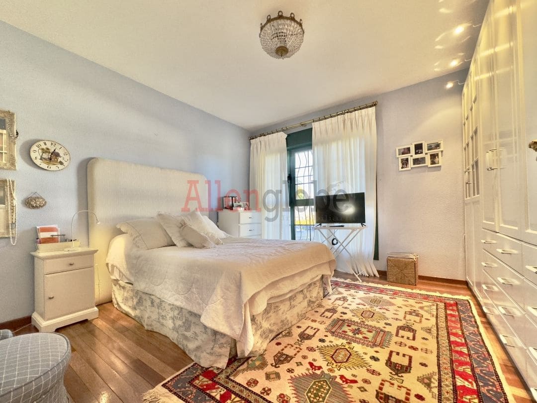 7 soveværelse Villa til salg i Oviedo - € 795.000 (Ref: 8331932)