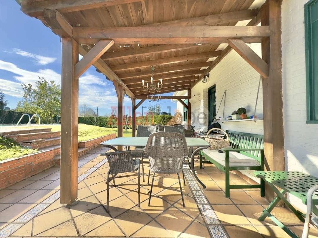 7 soveværelse Villa til salg i Oviedo - € 795.000 (Ref: 8331932)