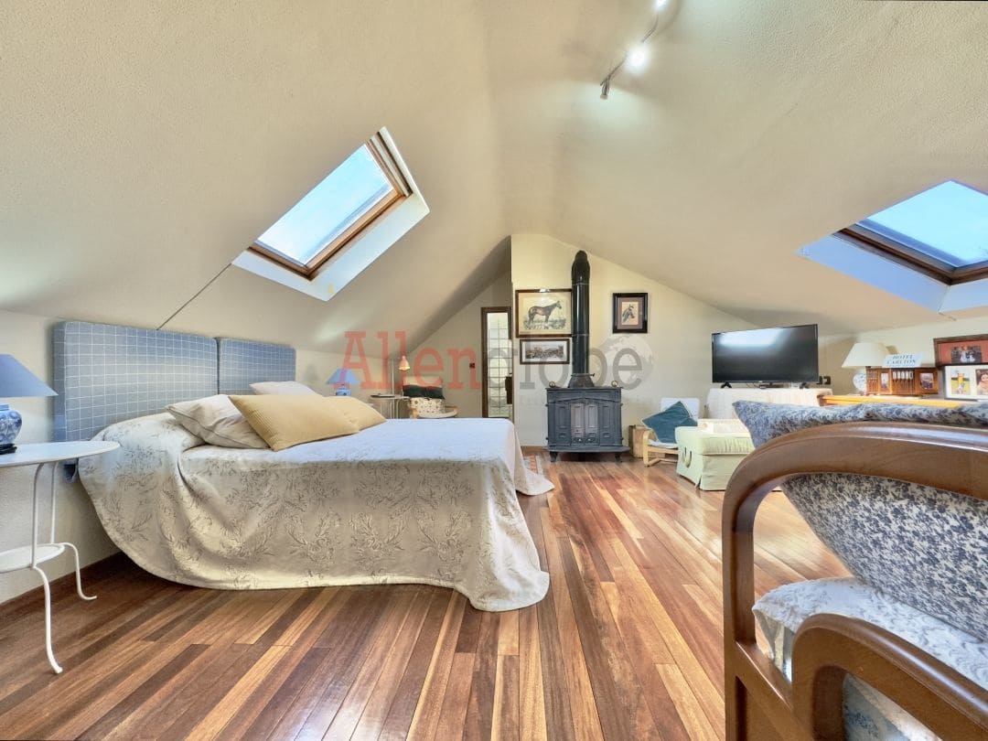 7 soveværelse Villa til salg i Oviedo - € 795.000 (Ref: 8331932)