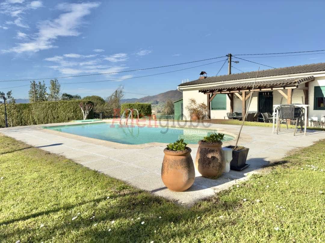 7 soveværelse Villa til salg i Oviedo - € 795.000 (Ref: 8331932)