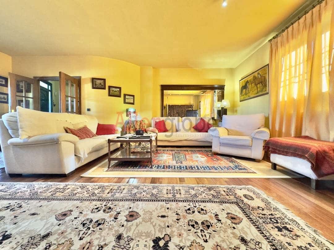 7 soveværelse Villa til salg i Oviedo - € 795.000 (Ref: 8331932)