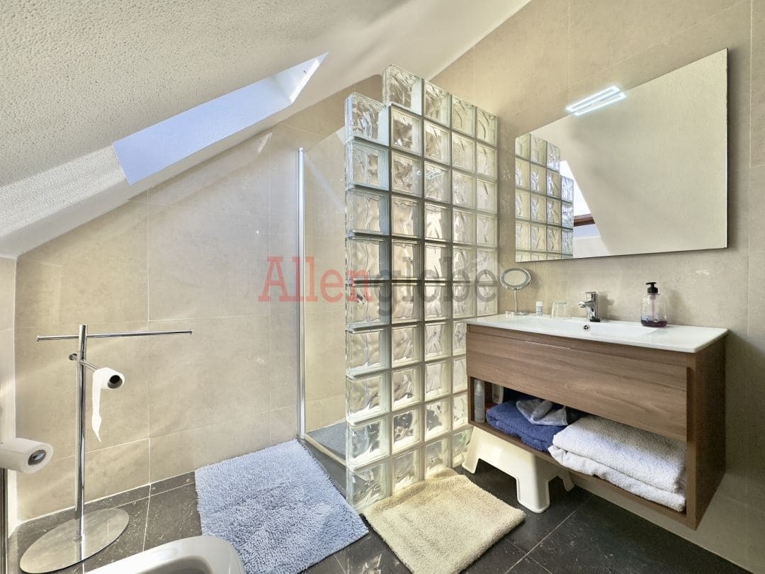 7 soveværelse Villa til salg i Oviedo - € 795.000 (Ref: 8331932)