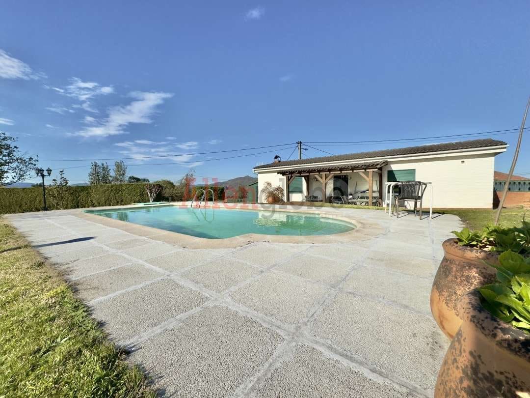 7 soveværelse Villa til salg i Oviedo - € 795.000 (Ref: 8331932)