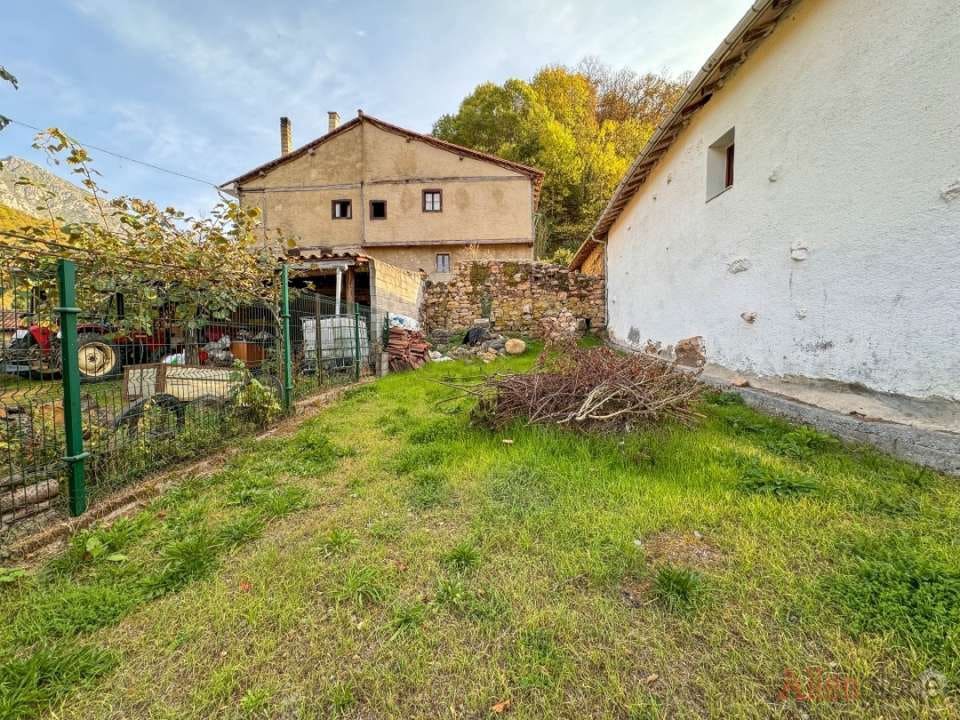 3 soveværelse Byhus til salg i Teverga - € 145.000 (Ref: 8331943)