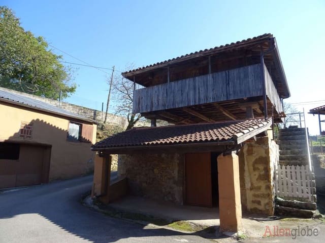 3 quarto Casa em Banda para venda em Oviedo - 70 000 € (Ref: 8331946)