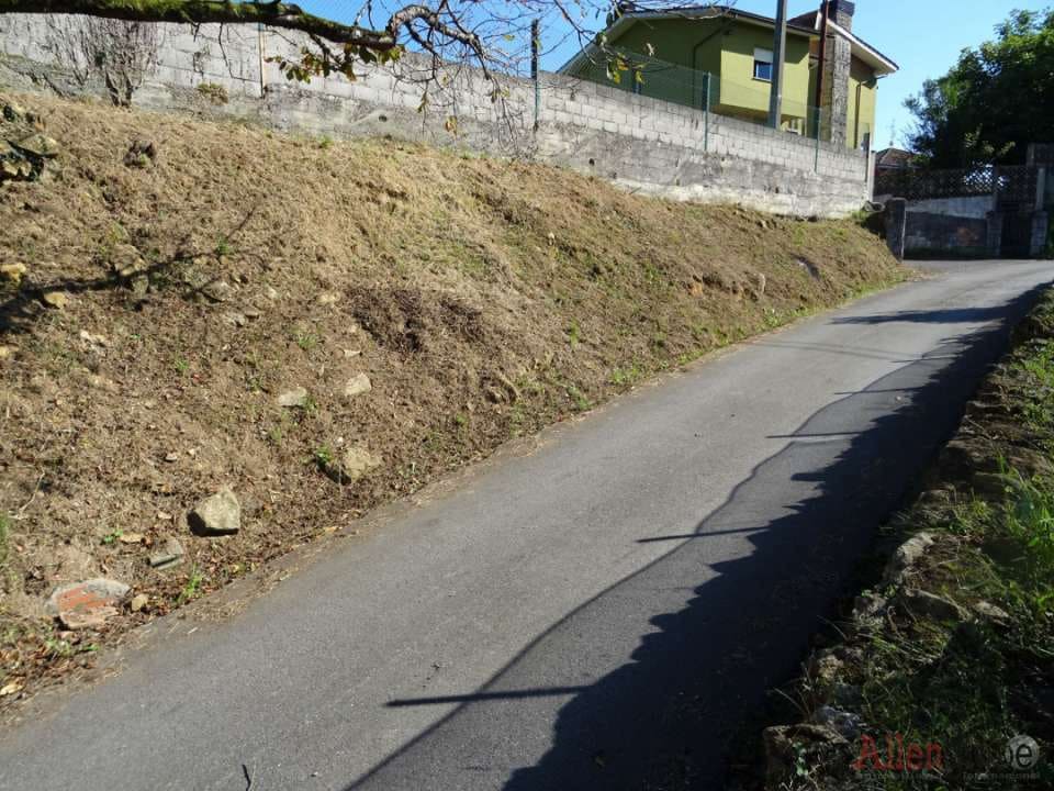 3 soveværelse Byhus til salg i Oviedo - € 70.000 (Ref: 8331946)