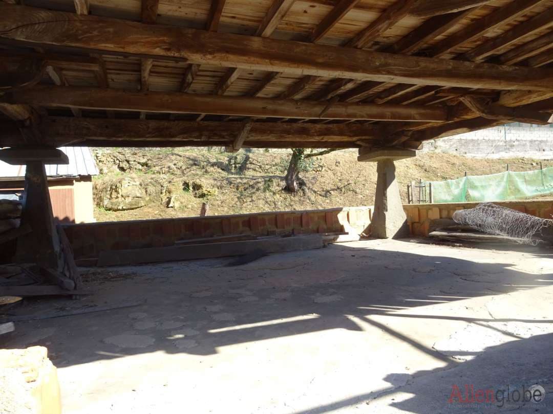 3 soveværelse Byhus til salg i Oviedo - € 70.000 (Ref: 8331946)