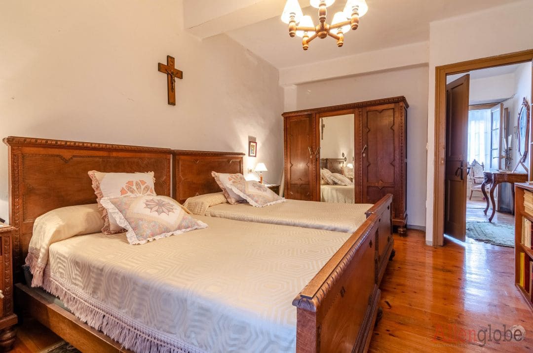 4 bedroom Townhouse for sale in Llanera - € 350,000 (Ref: 8331947)