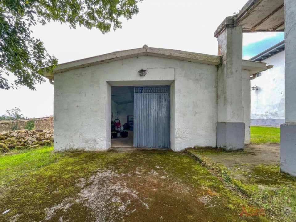 4 bedroom Townhouse for sale in Llanera - € 350,000 (Ref: 8331947)