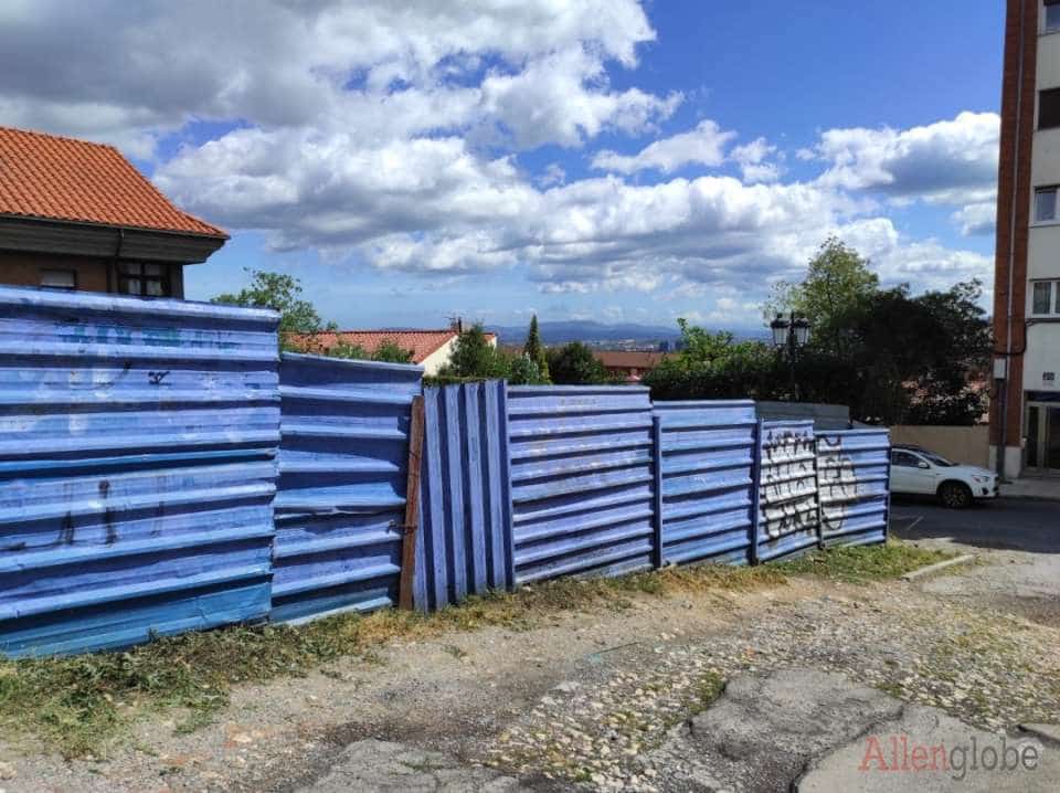 Mark till salu i Oviedo - 210 000 € (Ref: 8331961)