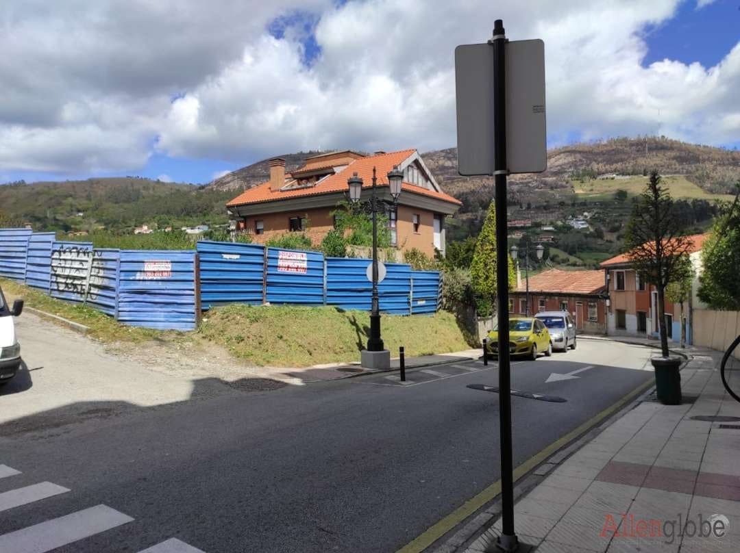 Mark till salu i Oviedo - 210 000 € (Ref: 8331961)