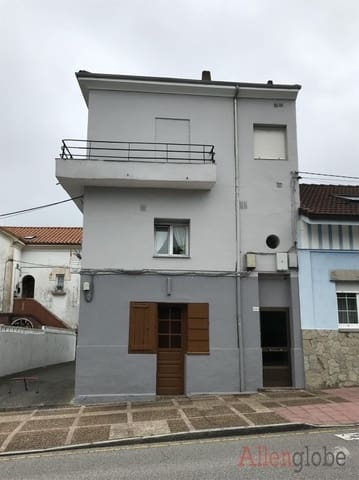 6 soveværelse Lejlighed til salg i Centro Urbano, Oviedo - € 160.000 (Ref: 8332903)