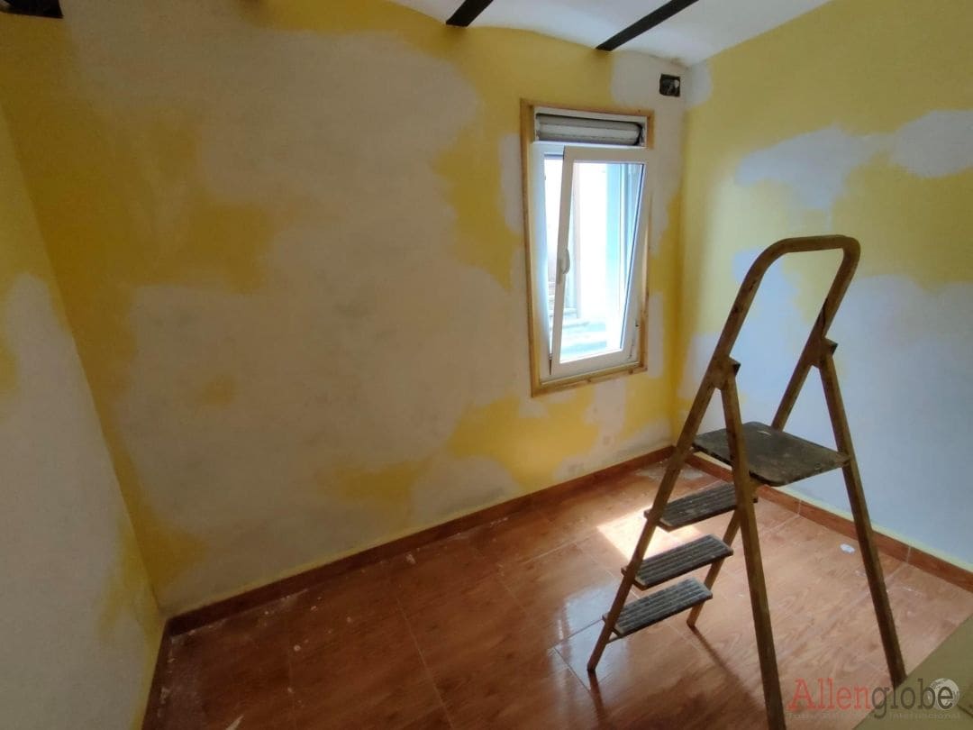 6 slaapkamer Flat te koop in Oviedo - € 160.000 (Ref: 8332903)