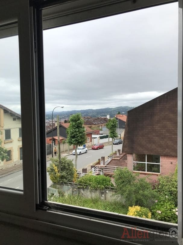 6 slaapkamer Flat te koop in Oviedo - € 160.000 (Ref: 8332903)
