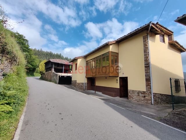 3 bedroom Townhouse for sale in Pravia - € 173,000 (Ref: 8426628)