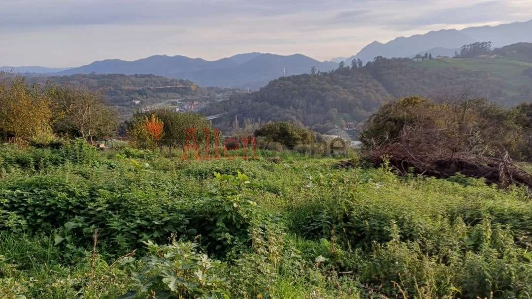 Mark till salu i Oviedo - 115 000 € (Ref: 8651503)