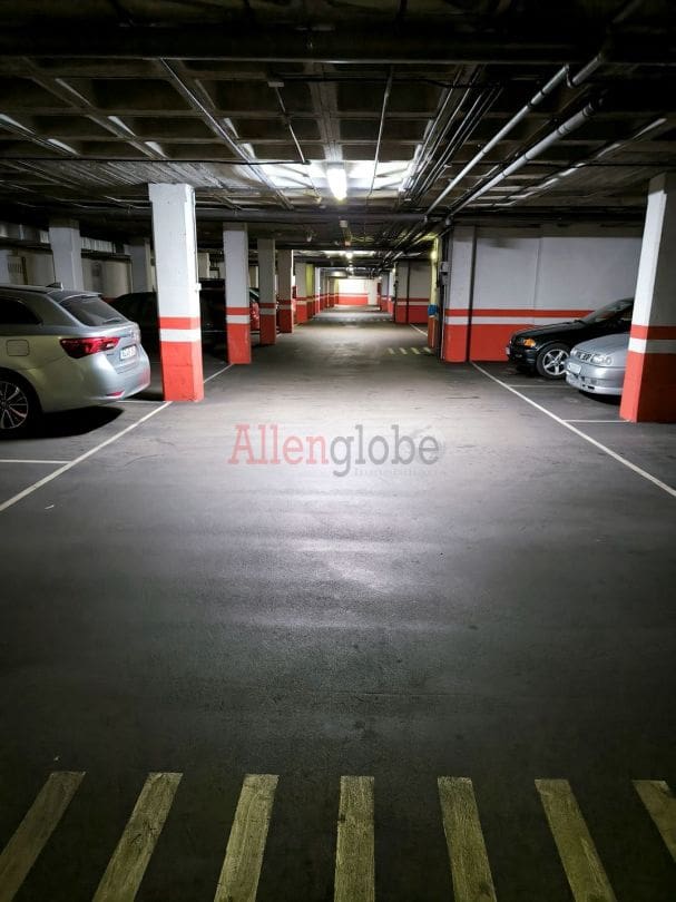 Garage til salg i Oviedo - € 18.000 (Ref: 8653785)