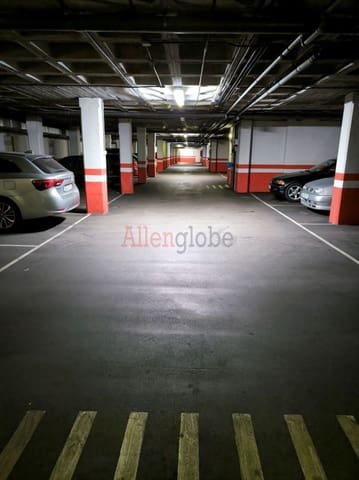 Garage for sale in Centro Urbano, Oviedo - € 18,000 (Ref: 8653785)