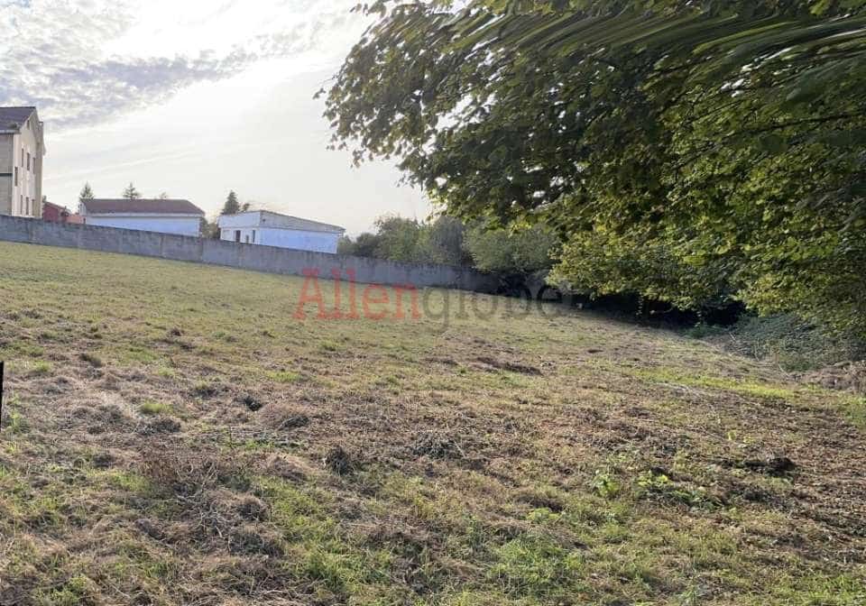 Grunde uden byggetilladelser til salg i Oviedo - € 146.000 (Ref: 8677397)