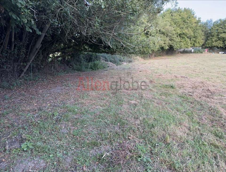 Grunde uden byggetilladelser til salg i Oviedo - € 146.000 (Ref: 8677397)