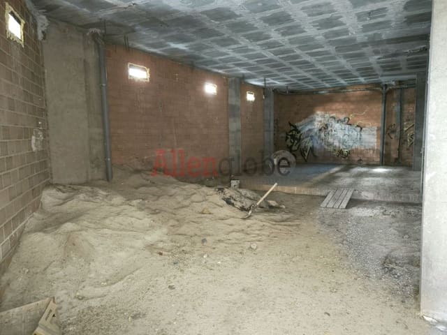 Erhverv til salg i Centro Urbano, Oviedo - € 110.000 (Ref: 8703450)