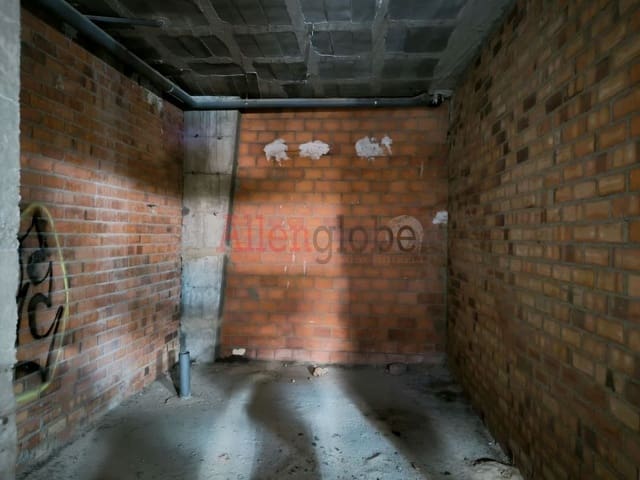 Erhverv til salg i Centro Urbano, Oviedo - € 110.000 (Ref: 8703450)