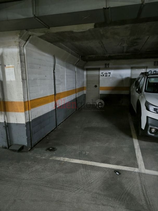 Garage til salg i Oviedo - € 24.000 (Ref: 8726668)