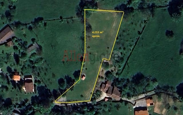 Mark till salu i Siero - 75 000 € (Ref: 8757193)