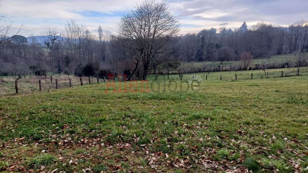 Grunde uden byggetilladelser til salg i Siero - € 75.000 (Ref: 8757193)