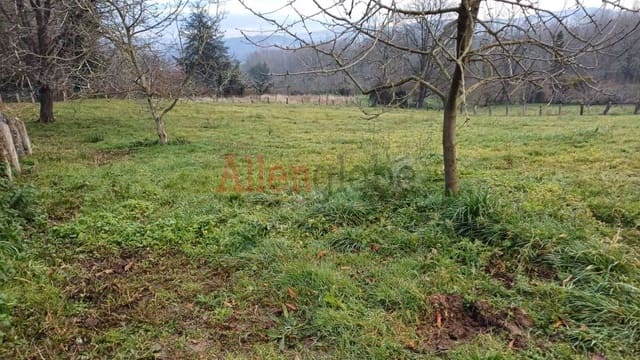 Mark till salu i Siero - 75 000 € (Ref: 8757193)