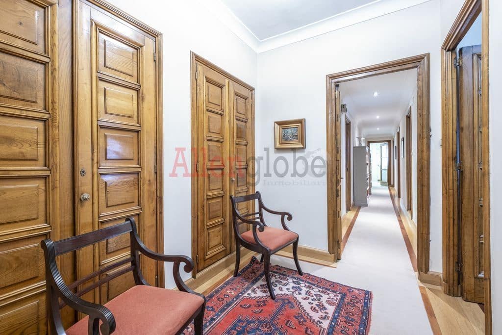 6 soveværelse Lejlighed til salg i Oviedo - € 990.000 (Ref: 8816691)