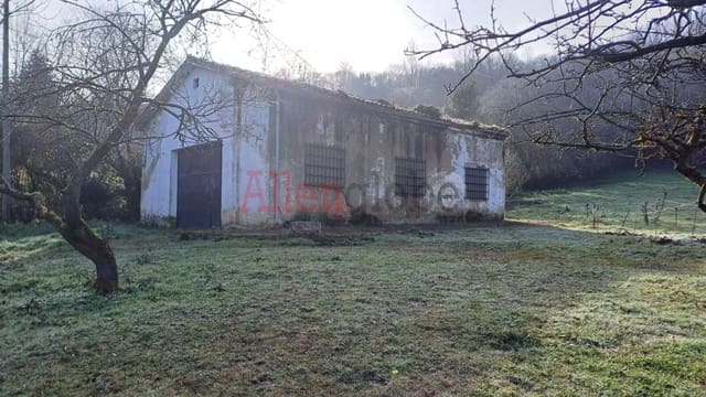 Ubebygd land til salgs i Oviedo - € 170 000 (Ref: 8830286)