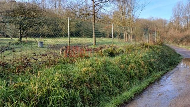 Ubebygd land til salgs i Oviedo - € 170 000 (Ref: 8830286)