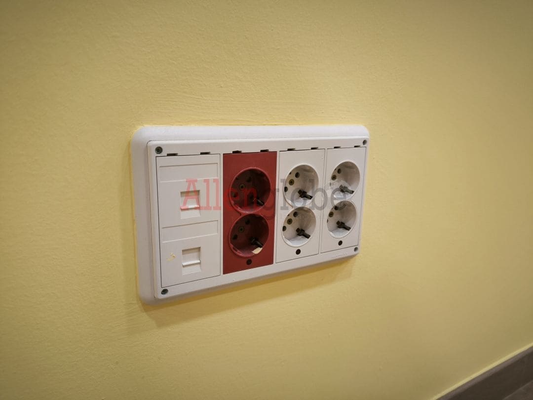 Erhverv til salg i Oviedo - € 70.000 (Ref: 8848627)