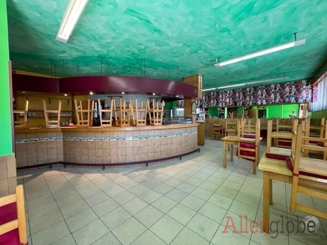 Erhverv til salg i Oviedo - € 130.000 (Ref: 8853144)