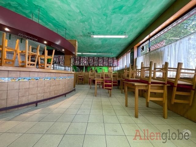 Erhverv til salg i Oviedo - € 130.000 (Ref: 8853144)