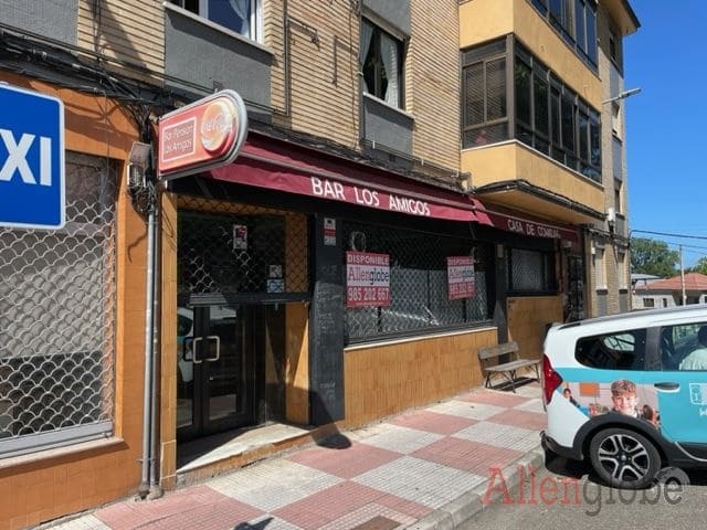 Erhverv til salg i Oviedo - € 130.000 (Ref: 8853144)